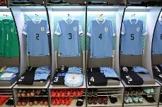 火博网页版 -关于切尔西迎亚冠关键赛，今晚更衣室发声，态度坚定，赛季目标并未改变的信息